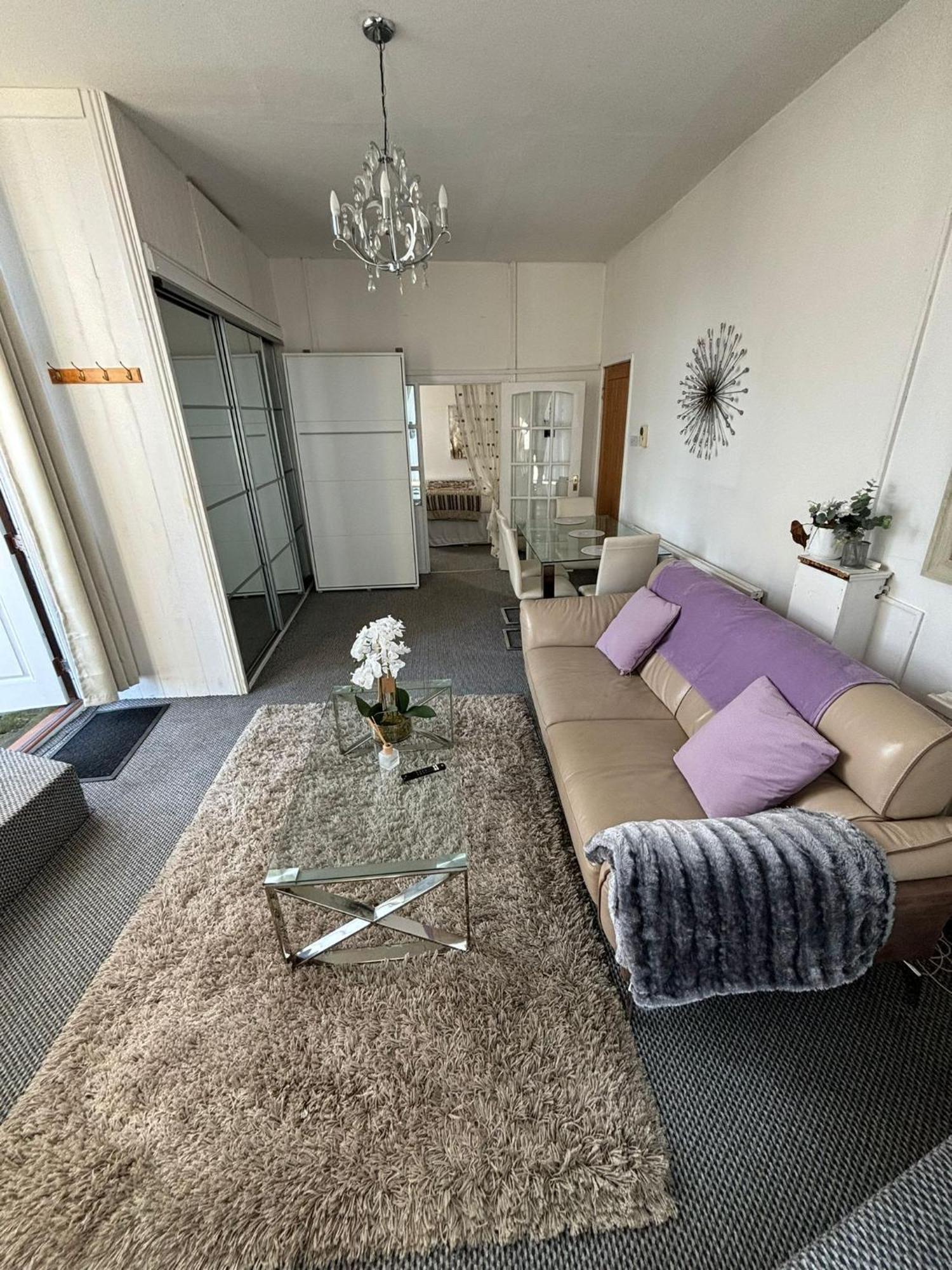 Hooton Apartment 1 Bed Kilnhurst Exteriör bild